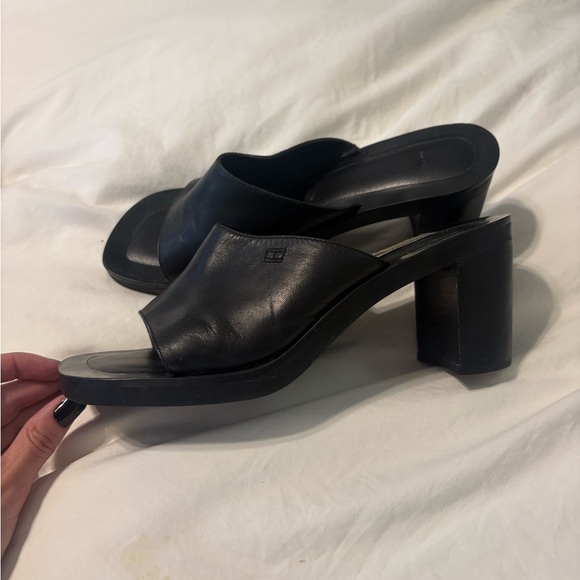 Vintage Tommy Hilfiger Sandals Black - Picture 3 of 4